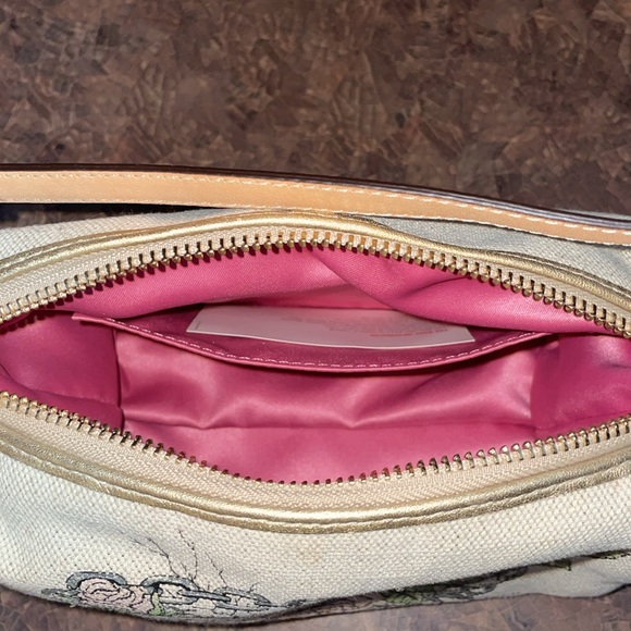 Coach Handbag - Picture 5 of 5